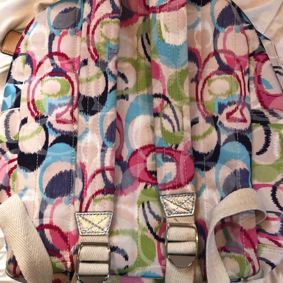 classic coach backpack - Picture 2 of 4